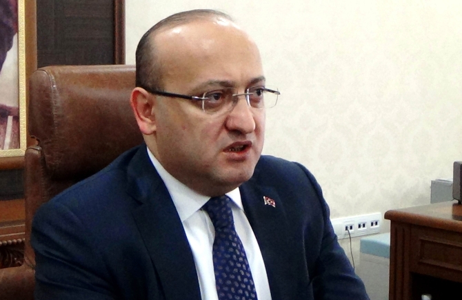 Akdoğan HDP heyeti ile görüşüyor