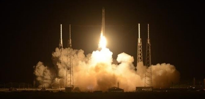 Gözlem uydusu uzaya gönderildi