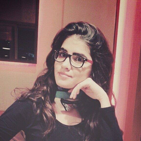 Vahşet ! Genç kız yakılarak öldürüldü