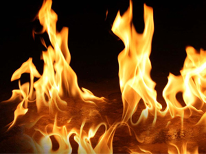 Giresun'da iş yeri yandı