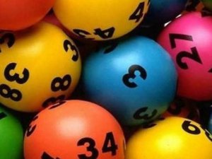 Süper loto milyoner etti!