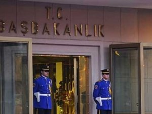 Bakanlıklara gece yarısı son dakika atamaları...