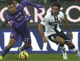 Parasızlık yüzünden maç ertelendi!