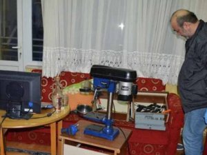 Kavga ihbarında silah atölyesi buldular - Bursa haber