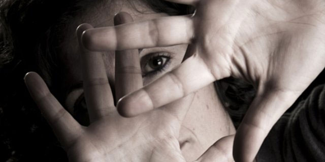 Sipariş veren kadını taciz etti, işinden kovuldu