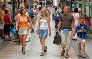 Türkiye'ye ne kadar turist geldi?