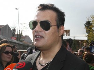 Ünlü sanatçıya ölüm tehdidi