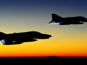 El Nusra komutanı öldürüldü