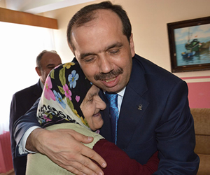 Muhammet Balta'dan Huzurevine ziyaret