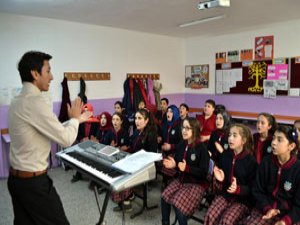 Karadeniz'den 9 dilde kardeşlik mesajı