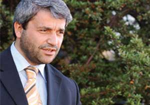 Baykal'a özürlü dedi