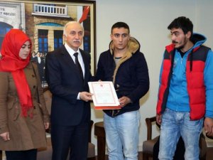 Trabzon'da ev bağışladı