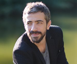 Davutoğlu'nun da katılacağı şölende Resul Dindar krizi