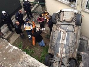 Üniversiteli genç kız apartman boşluğuna uçtu