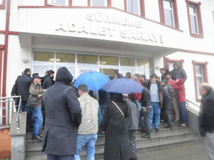 Sürmene Adliyesinde gerginlik!