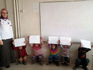 Trabzon'da Hakkeri'ye kitap yardımı