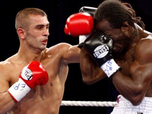 Selçuk Aydın 30 saniyede nakavt etti