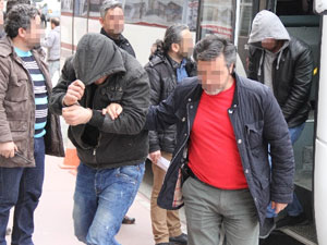 Torbacı operasyonu: 28 gözaltı