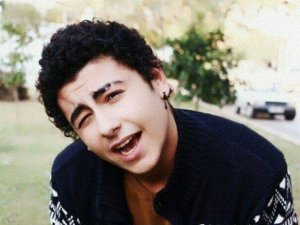 İntihar edeceğini sosyal medyadan duyurdu!