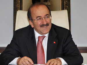 Başkan Gümrükçüoğlu'ndan 23 Nisan Mesajı: "Millet Egemenliğinin Dönüm Noktası"