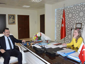 Başkan Genç koltuğu devretti