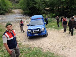 Piknik yolunda kaza: 12 öğrenci yaralandı