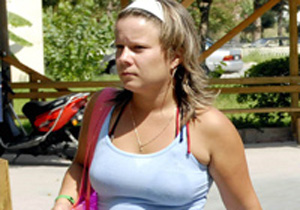 Rus turiste tecavüz ettiler