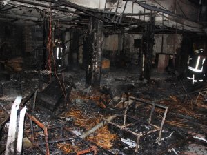 Samsun'da kafeyi kundakladılar!