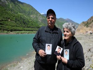 "Çoruh inat etti oğlumun kemiğini bile vermiyor!"