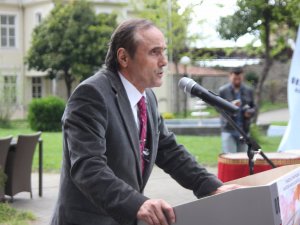 Kanuni’yi bir Mozart bile yapamadık!