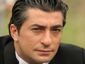 Erkan Petekkaya'ya apar topar ameliyat!