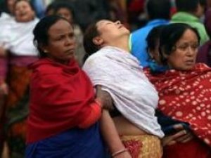 AFAD'tan Nepal'e 16 tonluk yardım