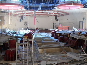 Düğün salonunda faciadan dönüldü