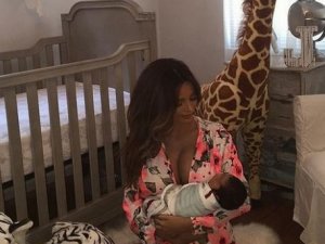 Sarah Stage'nin doğum sonrası fotoğrafları