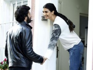 Kara Para Aşk sosyal medyanın zirvesinde