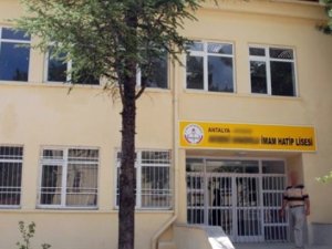 İmam hatip lisesinde tecavüz skandalı!