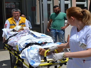 ’Yılanı yakayım’ derken kendini yaktı