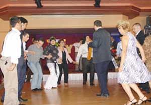 Kadıköy'de Horon Oynandı