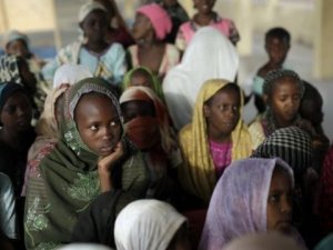 Çocuk gelin kocasını bakın nasıl öldürdü!