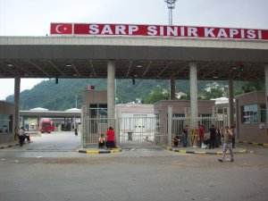 Sarp Sınır kapısında ilginç olay!