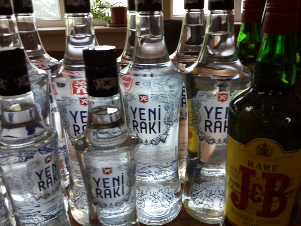 Trabzon'da kaçak içki yakalandı