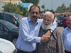 "Türkiye'nin hızını kimse kesemez"