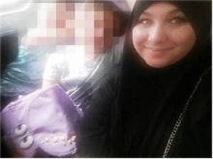 Çocuklarını terk ederek onlara katıldı!