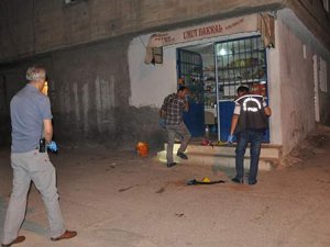 Marketi tüfekle bastı: 1 ölü, 2 yaralı