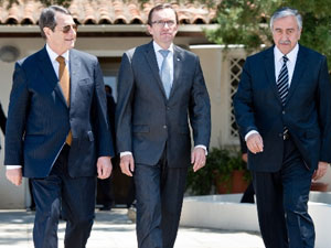 Kıbrıs’ta ikinci görüşme başladı