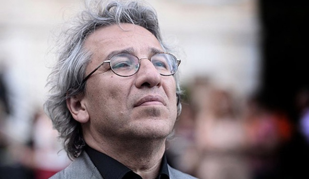 Can Dündar'a MİT tırları soruşturması