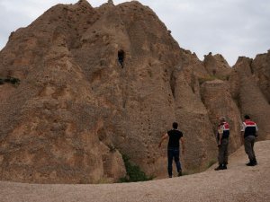 İddiaya girdi peri bacasında kaldı!