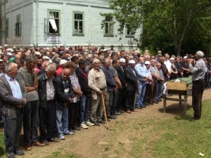 Artvin'de kardeş cinayeti!