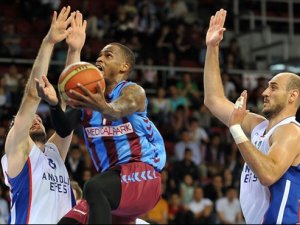 Trabzonspor - Efes 3. randevuda