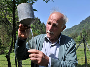 Rizeli Meteoroloji'ye de el attı!